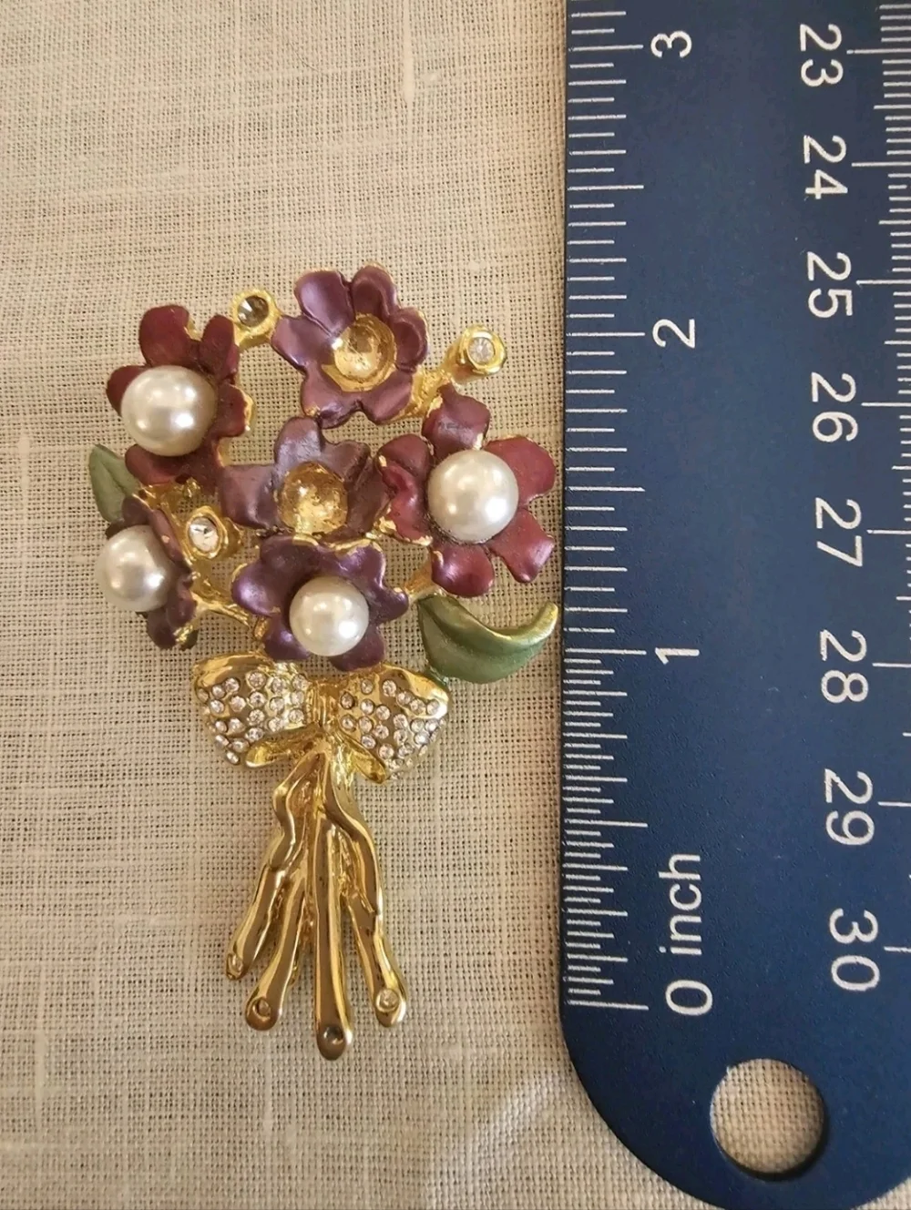 Vintage Gold Tone Enamel Flower Bouquet Brooch/Pin w Faux Pearls & Rhinestones